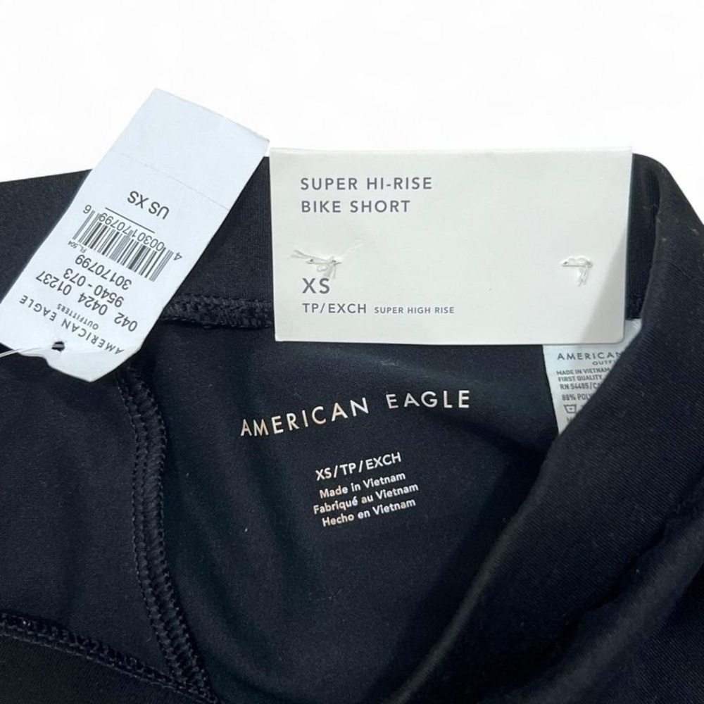 American Eagle Super‎ High Rise Bike Shorts Women's XS NWT Activewear Preppy - Picture 3 of 4